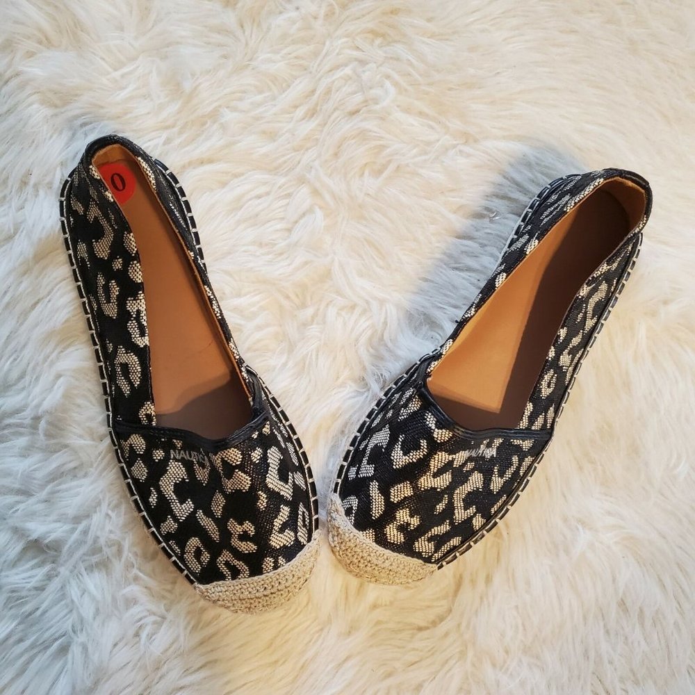Nautica Jett shoes womens 10 slip on animal leopard print
